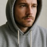 Hvorfor har hættetrøjer snore?